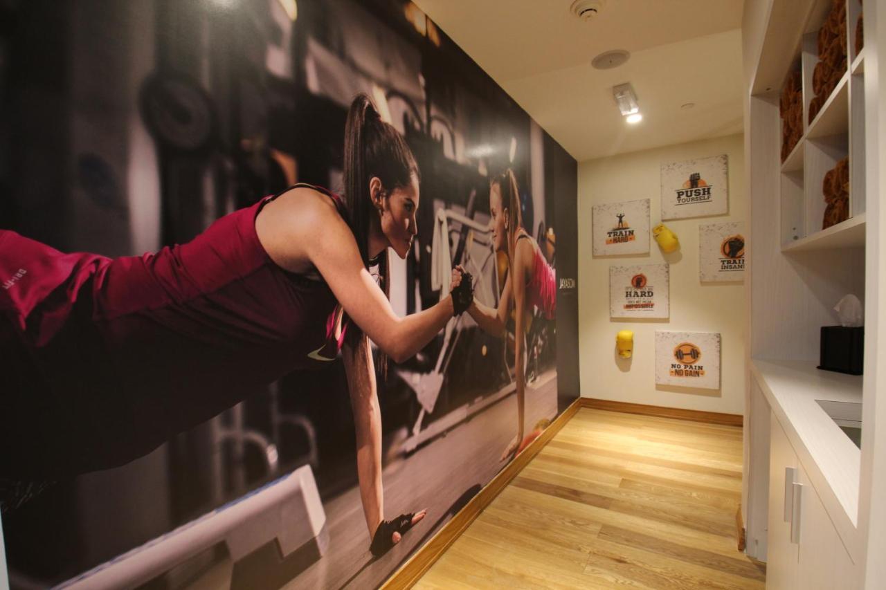 The Hotel Galleria Jeddah, Curio Collection By Hilton Exterior photo The changing room at the National Ballet of Wales