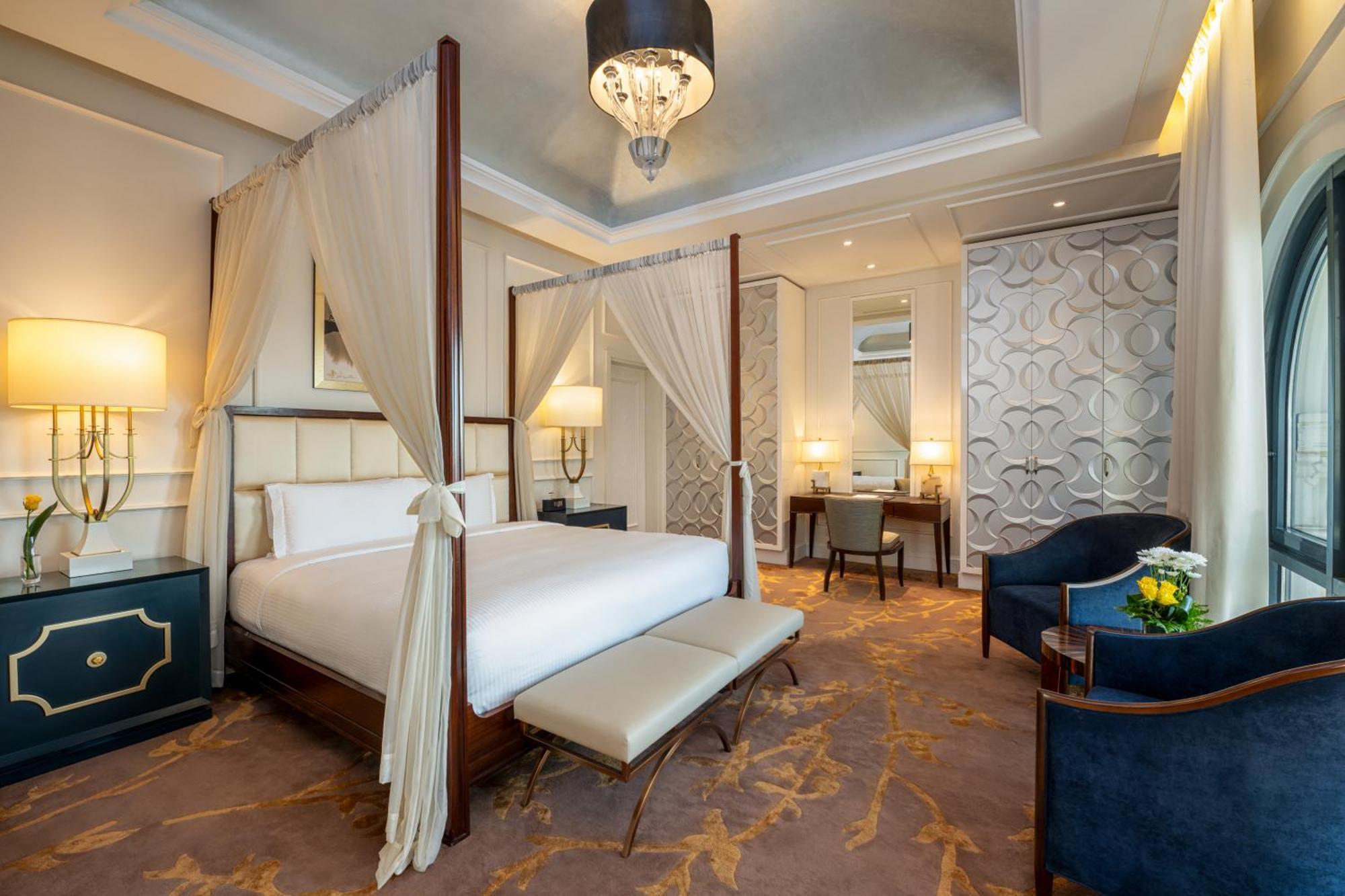 The Hotel Galleria Jeddah, Curio Collection By Hilton Exterior photo A suite at the hotel